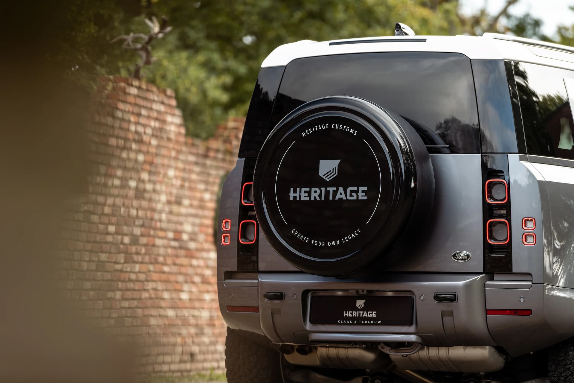 Aquarius 2022 Land Rover Wheel Cover